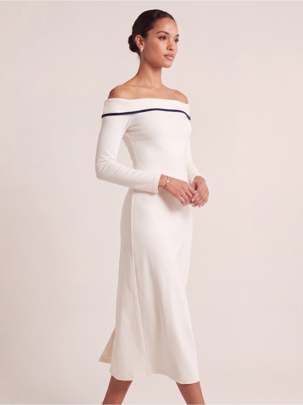 Classic Off-Shoulder Cream Midi Dress with Navy Trim Size L
